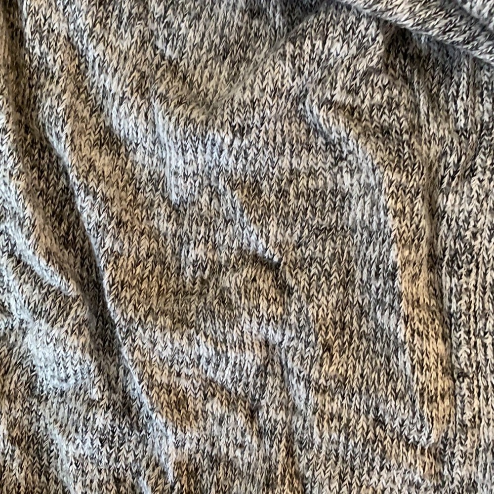 Grey Cardigan - Picture 2 of 3